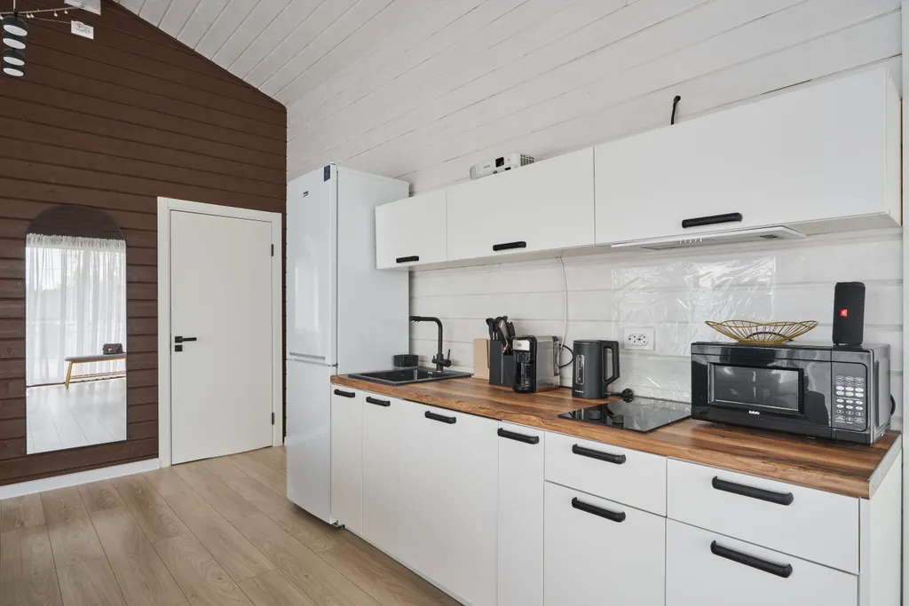 Панорамный дом у озера Сенеж рядом с банным комплексом