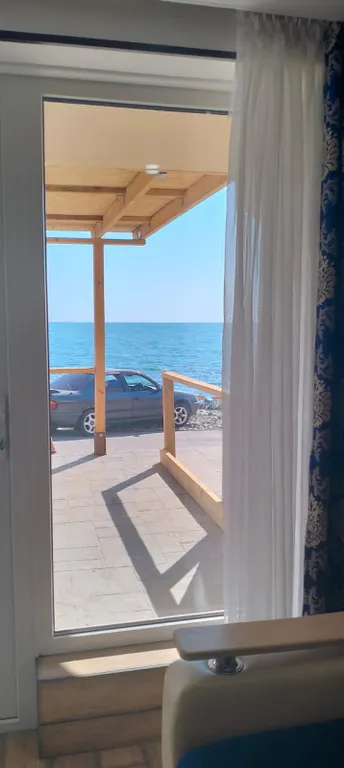 Квартира Апартаменты у самого синего моря — аренда посуточно в Лоо