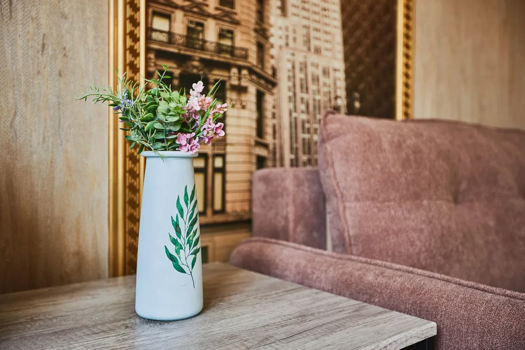 Ваш Рантье на Ленина 26 возле Театра кукол