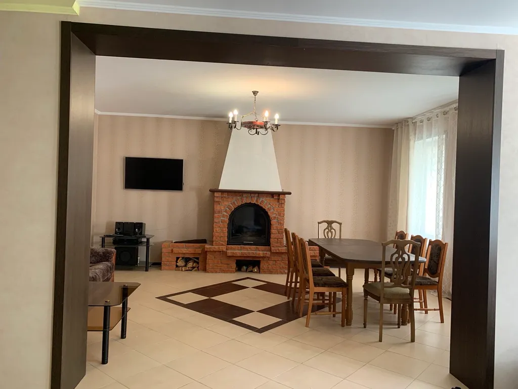 Коттедж 5-комнатный Дом — аренда посуточно в Минск