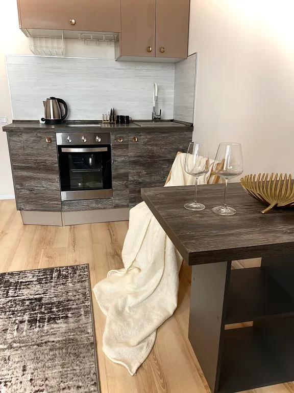 Милая студия с лучшим доступом к озеру, лесу, лыжным базам и городу