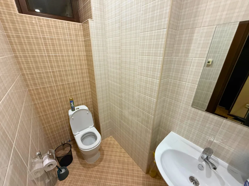 Танхаус рядом со множеством ресторанов