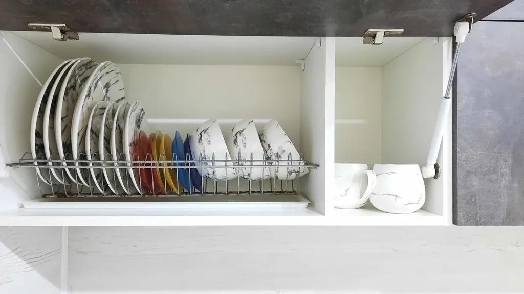 Светлая квартира с большой кроватью и Smart TV