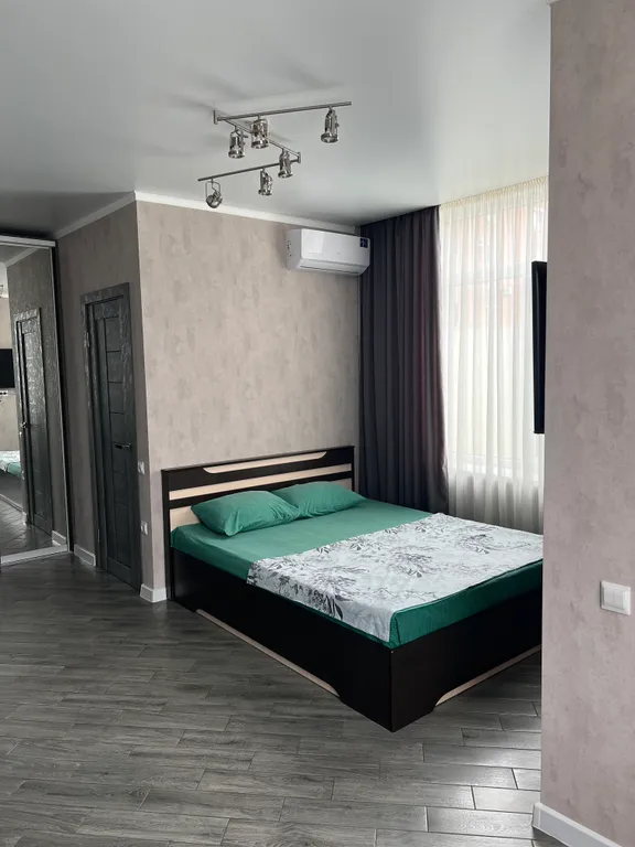 Квартира Студия в новом доме с новым хорошим и уютным ремонтом — аренда посуточно в Крымск