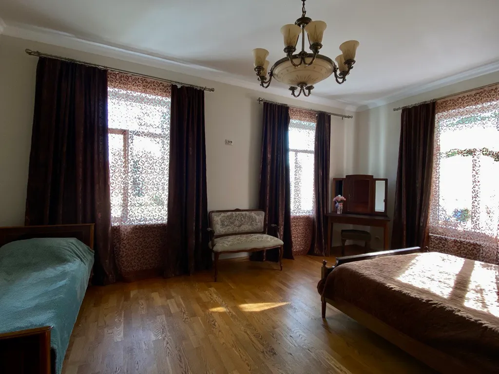 Отель XIX века Милости  простим