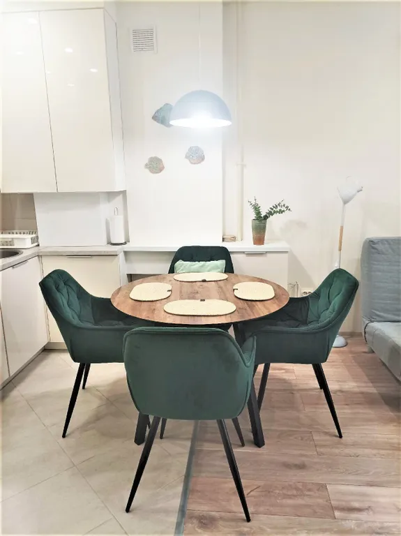 Апартамент три рыбки