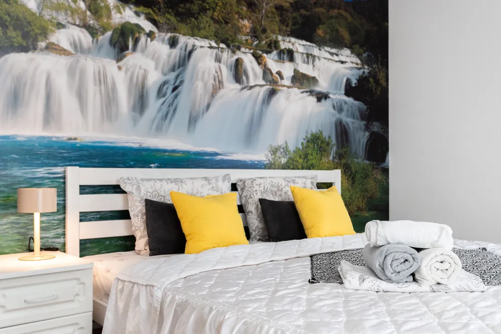 Центр города с видом на верхнее озеро