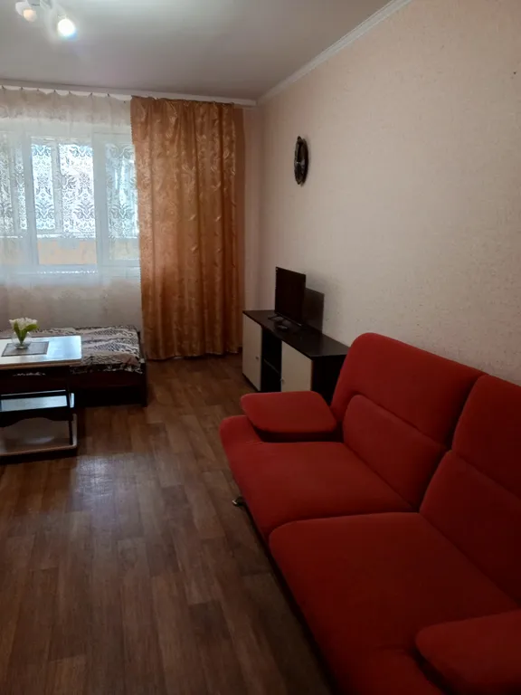 Уютная квартира рядом с ТЦ Круиз