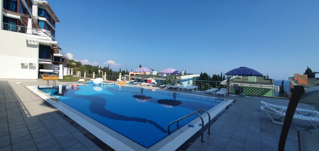 Уютные апартаменты с кухней и террасой