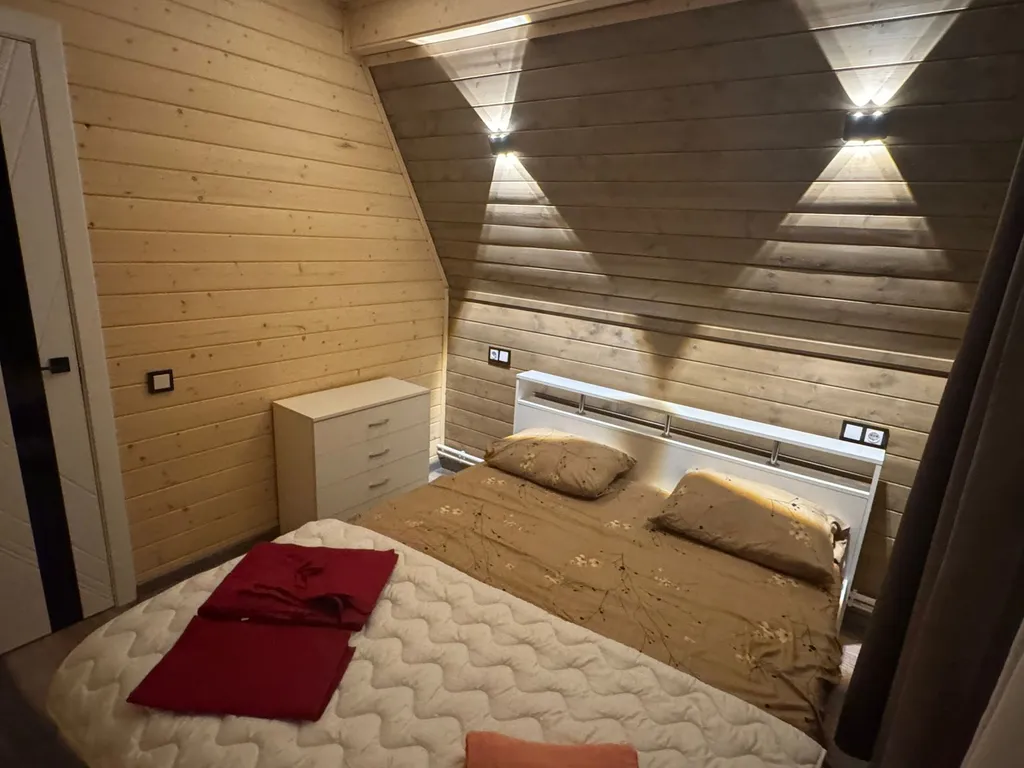 Уютный домик на базе отдыха глэмпинге "Салтыыковские бани - Мира пара"