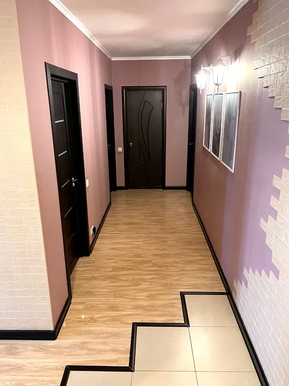 Семейная евротрешка с видом на Лавру,огром гостиной и 4 отд. кроватями