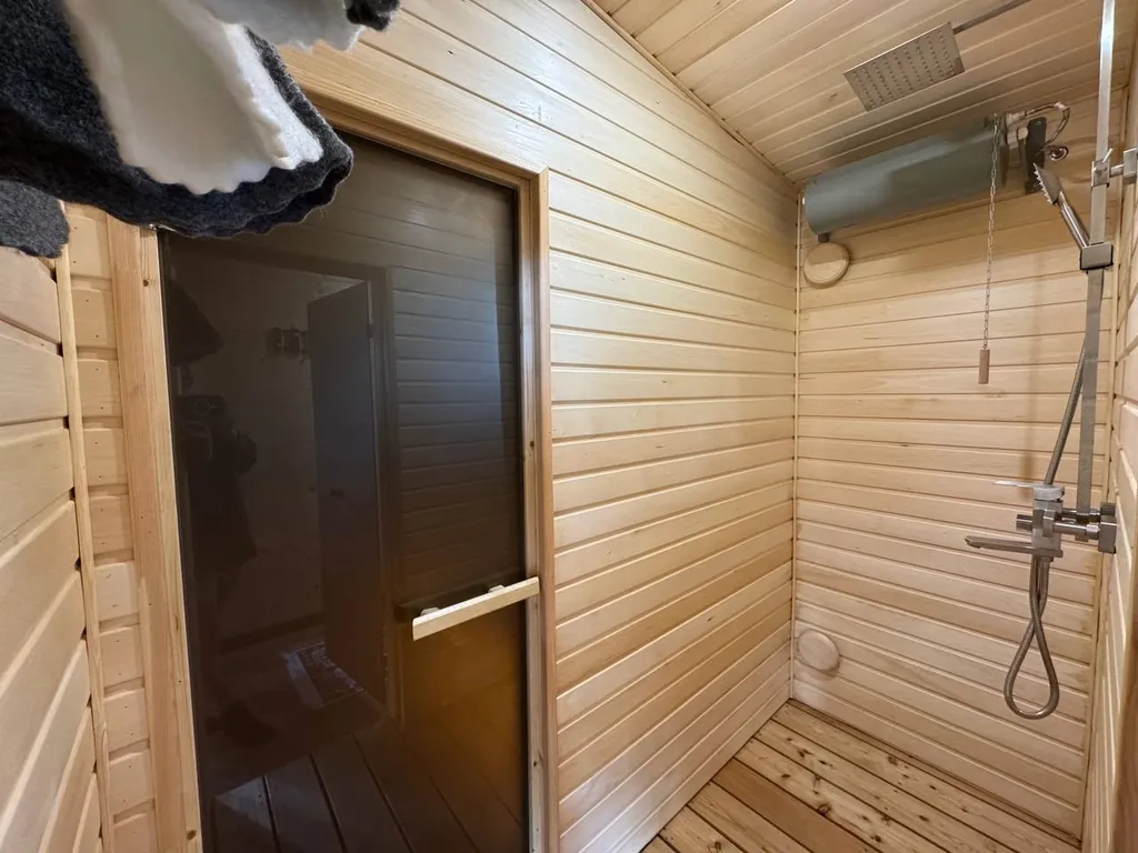 Вилла с купелями и баней