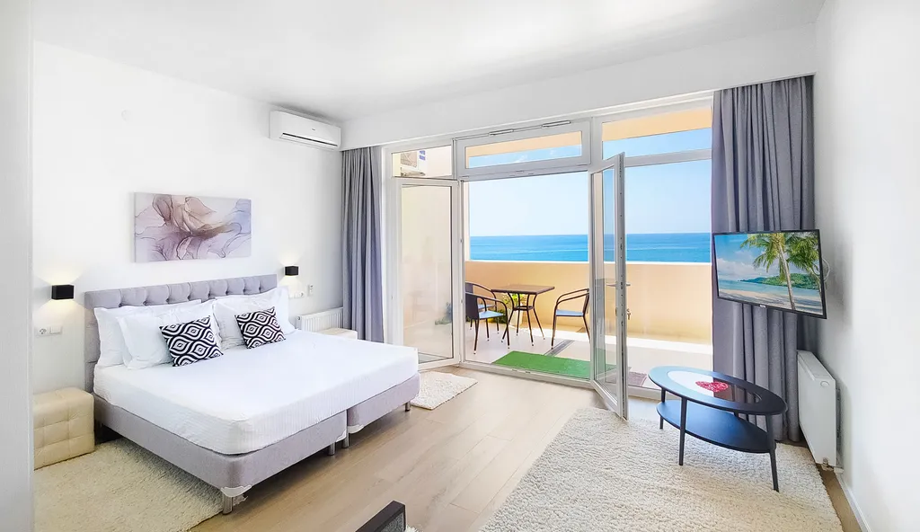 Квартира Апартаменты на берегу моря в ЖК Золотые Пески — аренда посуточно в Евпатория