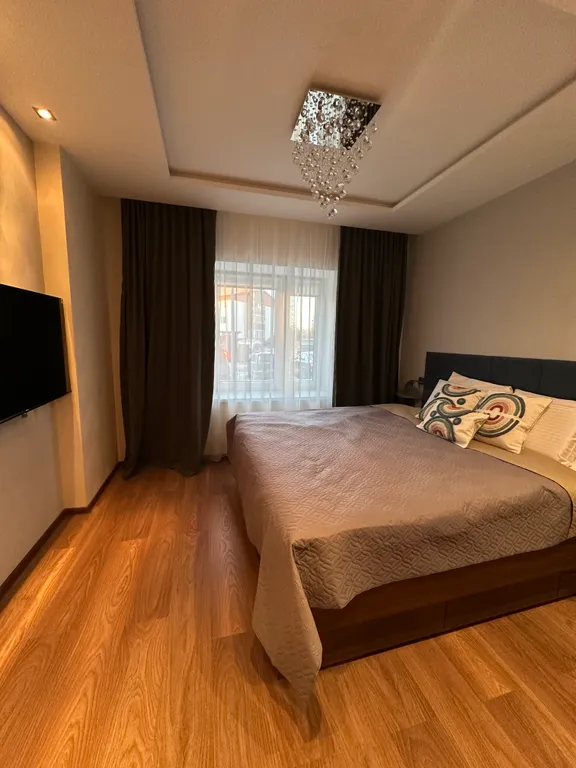 2х комнатная у ТЦ Лотос Плаза и есть парк