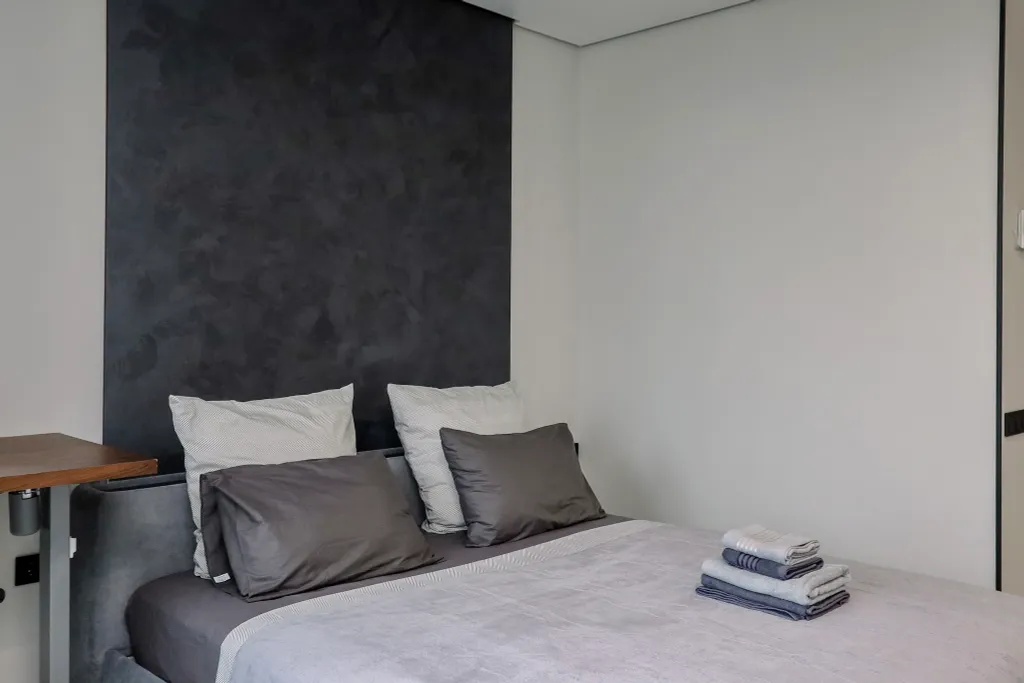 Студия-люкс с великолeпным видом нa гоpод и наберeжную