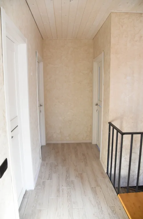 Комфортный дом с дизайнерским ремонтом