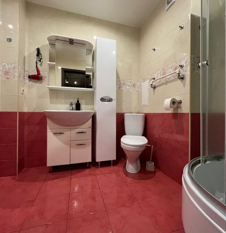 1 к.кв пляж 10 мин рядом Парк Победы Херсонес не берем плату за уборку