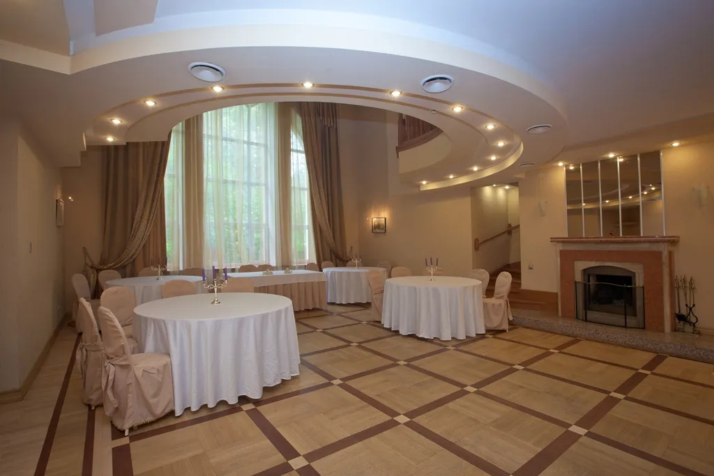 Экслюзивный коттедж с двумя бассейнами