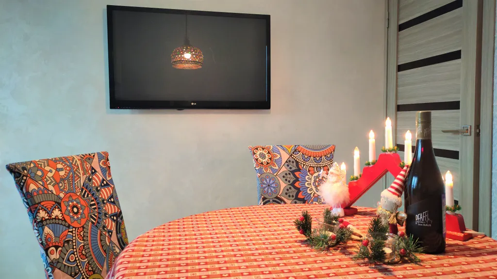 Однокомнатная квартира с велосипедами, 1 линия