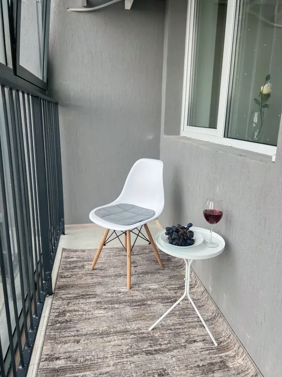 Студия для двоих в центре города