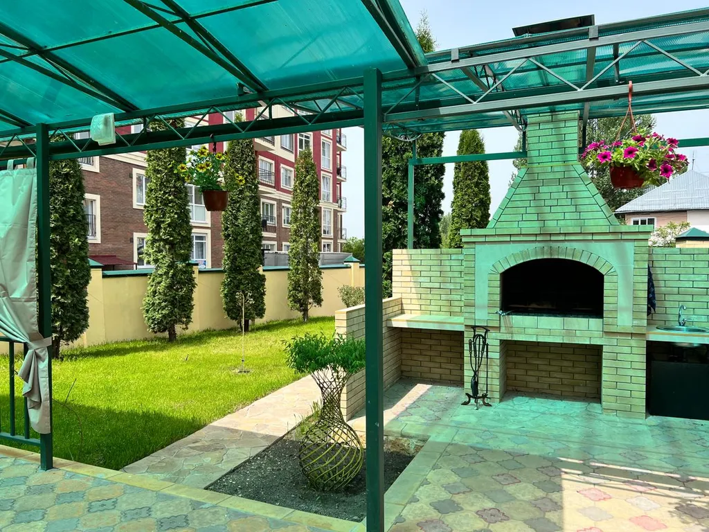 Уютный дом с мангалом