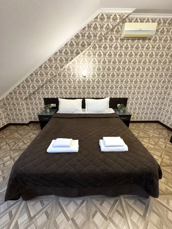 Квартира 2-комнатная Квартира — Геленджик