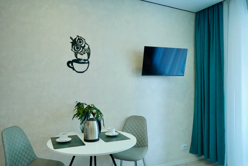 Суточный рай на Карла Маркса