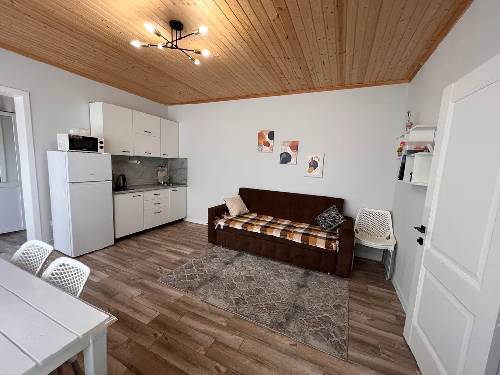 Домик у моря