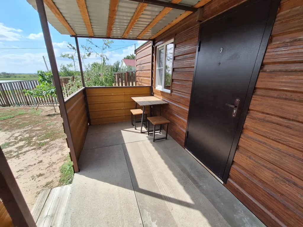 Маленький Домик с удобствами у реки