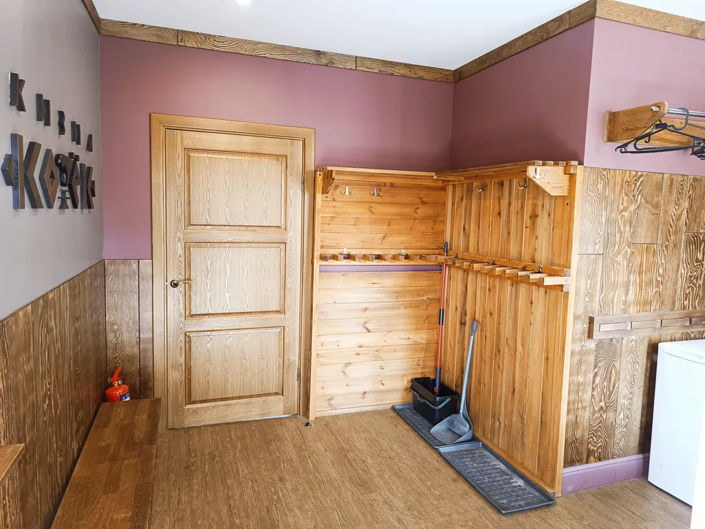 6-комнатный Дом