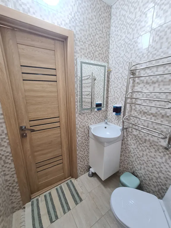 Часть дома с собственным двором около моря