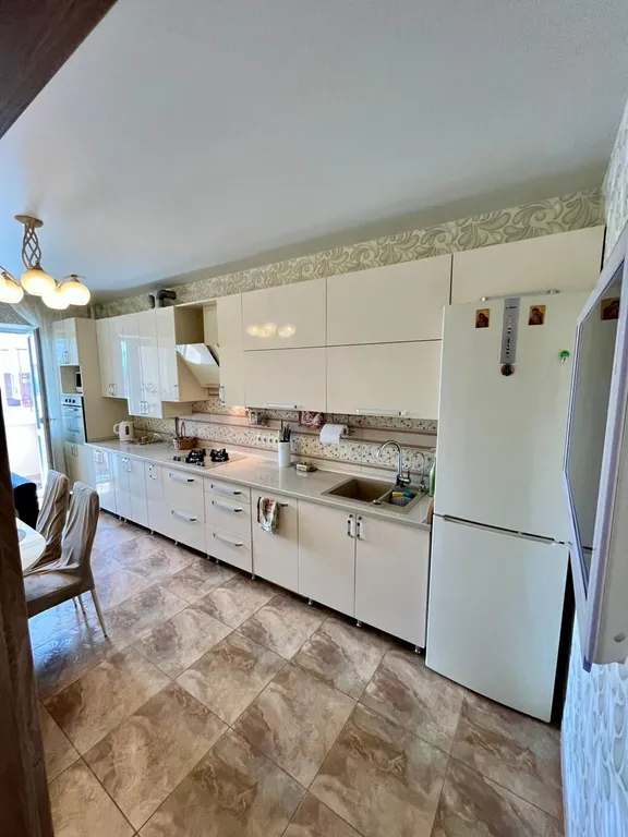 УютнАя большая квартира в 300 метрах от шикарнейших пляжей Балтийского