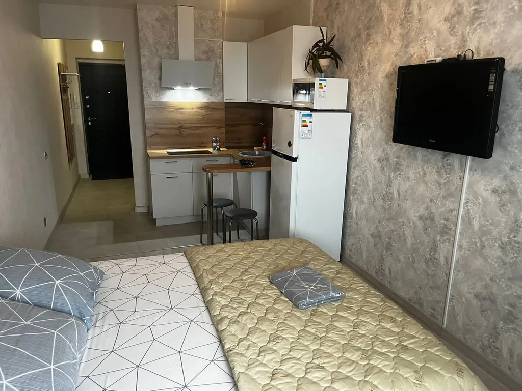 Светлая квартира со свежим ремонтом — аренда посуточно в Томск