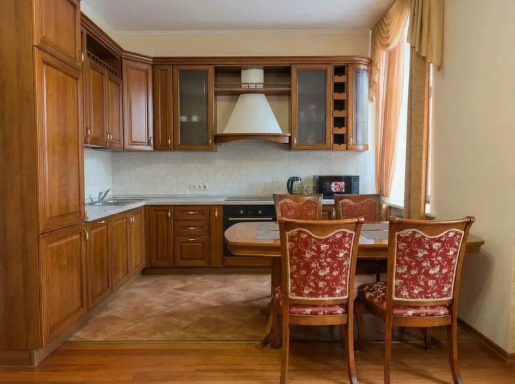 Квартира Уникальные апартаменты в легендарном здании — Москва