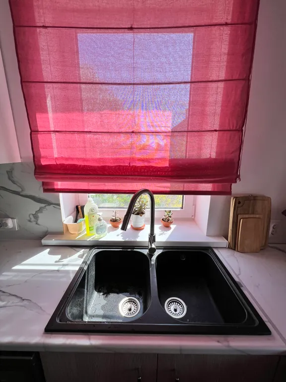 Большой коттедж с камином на просторном участке по Новой Риге