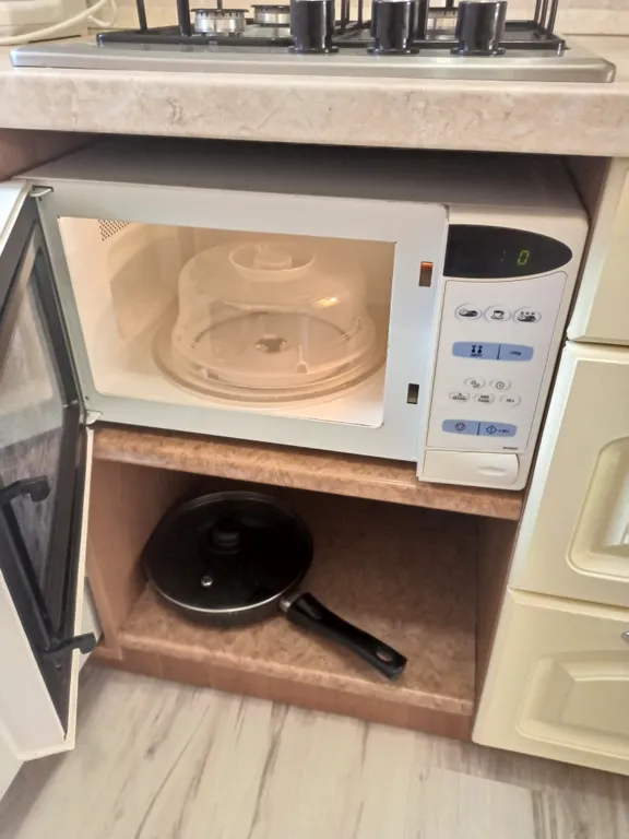 Квартира у дома исскуств