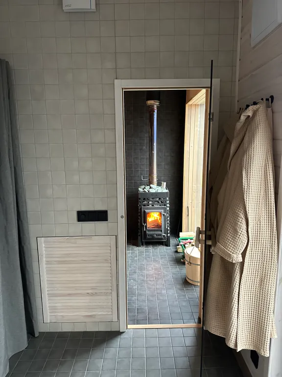 Комфортный дом с баней и купелью, 70 км от Минска