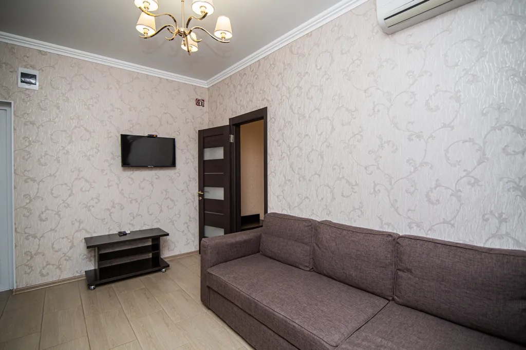 Двухкомнатный номер с подогреваемым бассейном и балконом