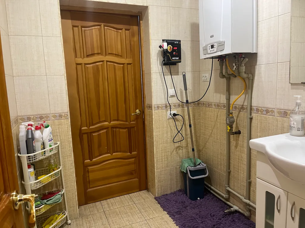 Домик у реки