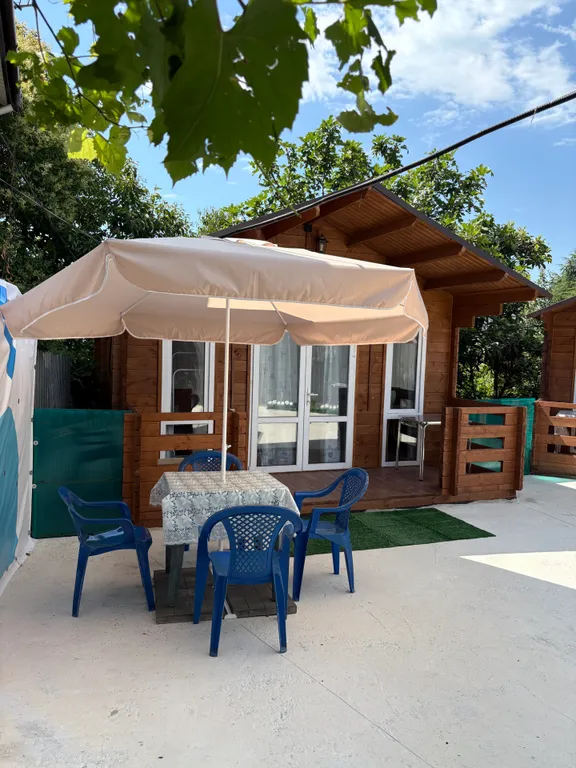 Коттедж Домик Желанный гость — Сочи