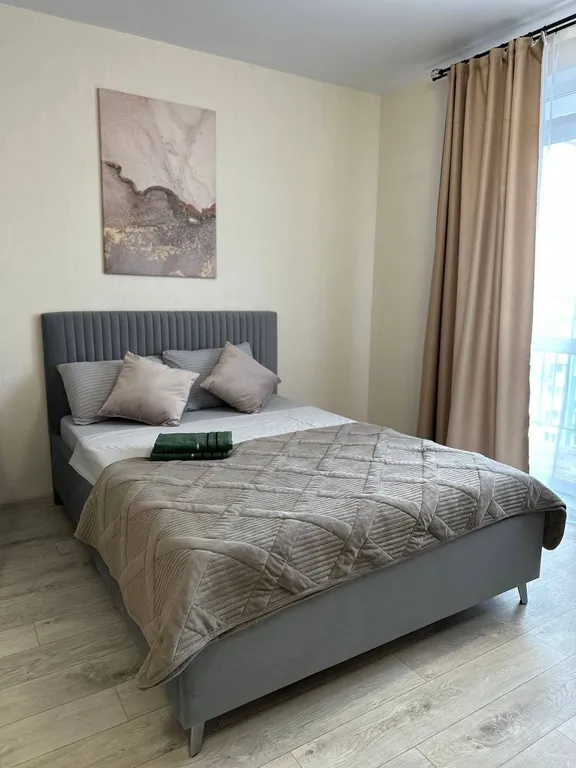 Квартира Квартира Уютная студия в самом развитом районе — Красноярск