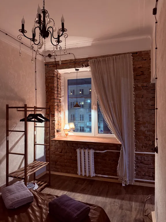 Новенькая ретро-лофт двушка в самом центре