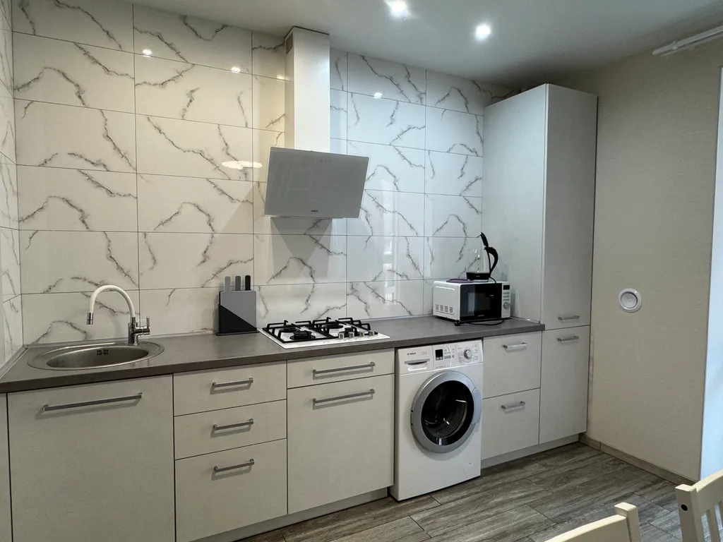 Большая квартира в центре «Морская волна»