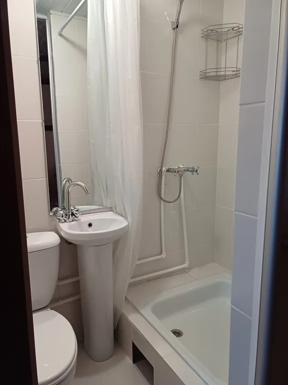 Уютная комната в частном доме с отдельным с/у