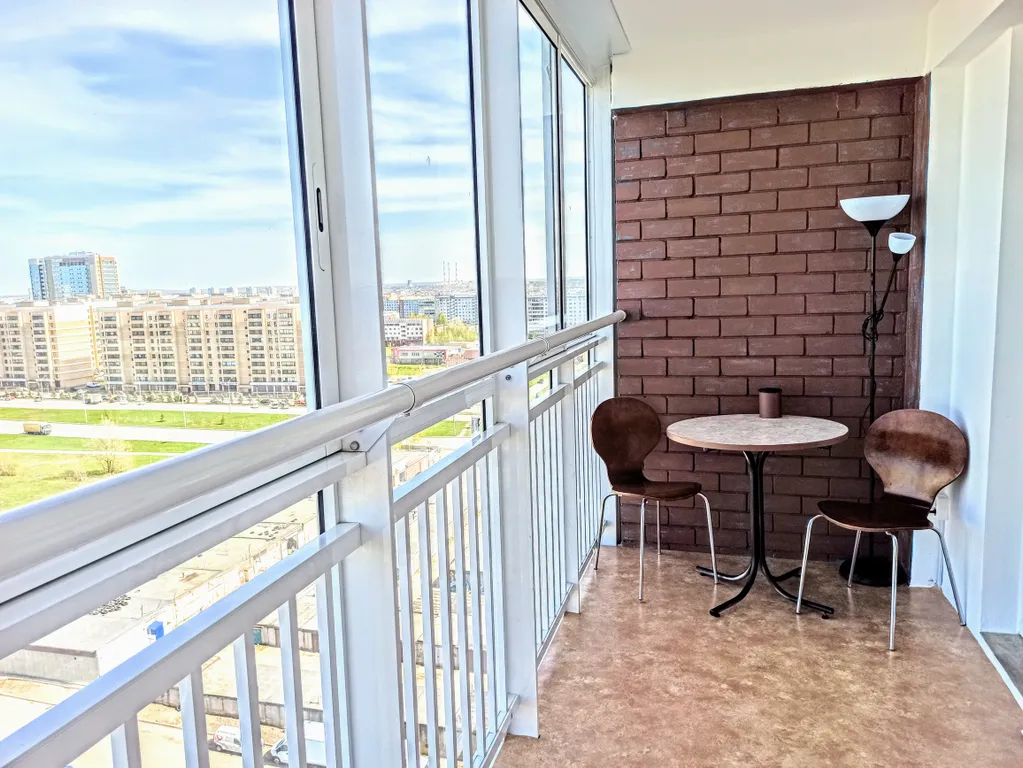 Студия с видом на Каму