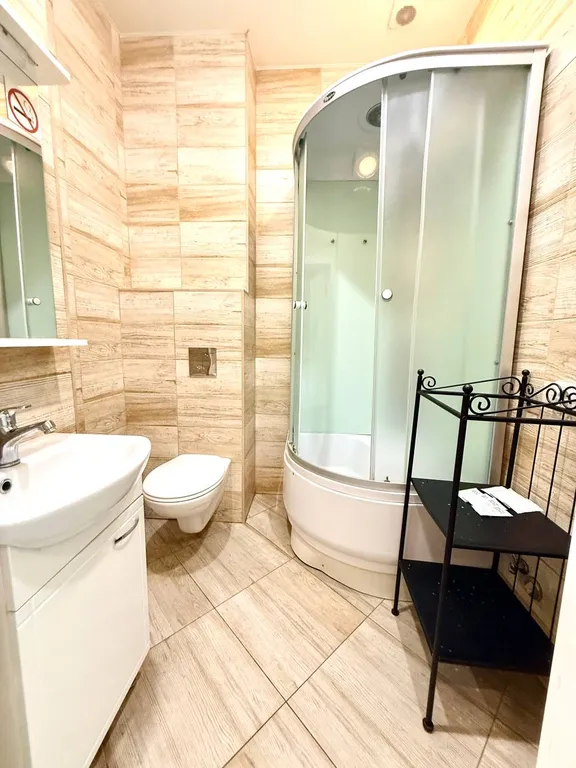 Двухкомнатный апартамент на Гостином дворе