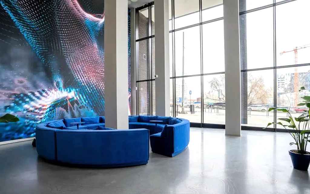 Яркие апартаменты в центре города