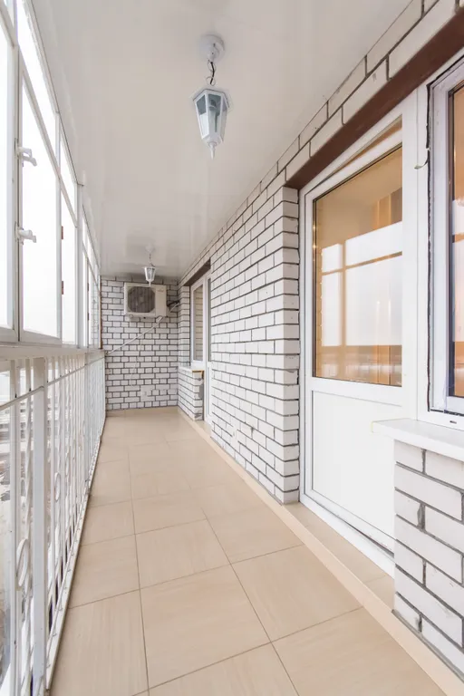 Уютная студия с видом на озеро