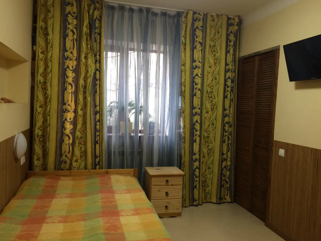 2-х комнатная квартира в Никите