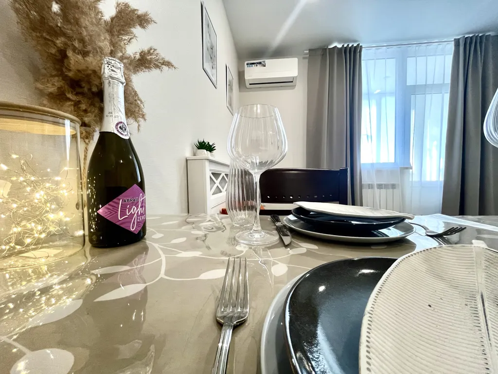 Квартира Квартира Новая студия с отличным ремонтом и видом на море — Анапа